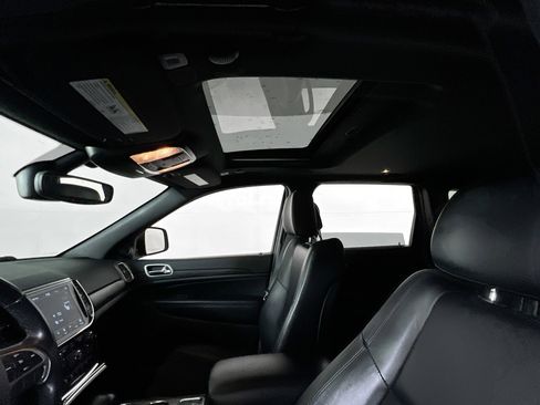 Used 2022 Jeep Grand Cherokee Laredo X image 21