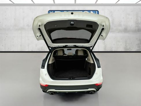 Used 2017 Lincoln MKC Select w/ Select Plus Package FWD image 26