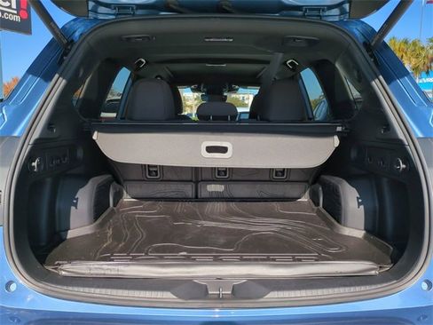 Used 2025 Subaru Forester Premium image 14