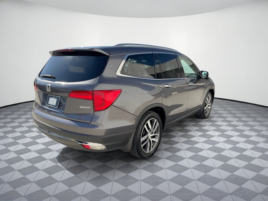 Used 2016 Honda Pilot Touring image 9