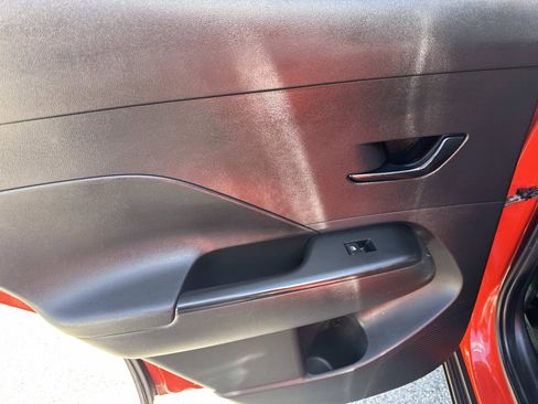 Used 2024 Hyundai Kona SEL FWD image 8