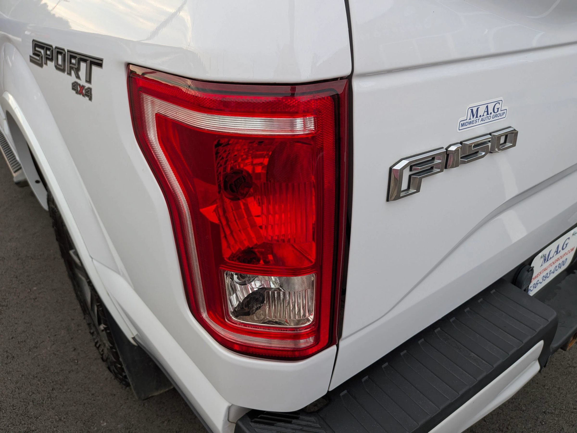 Used 2015 Ford F150 XLT w/ Equipment Group 301A Mid AWD/4WD image 15