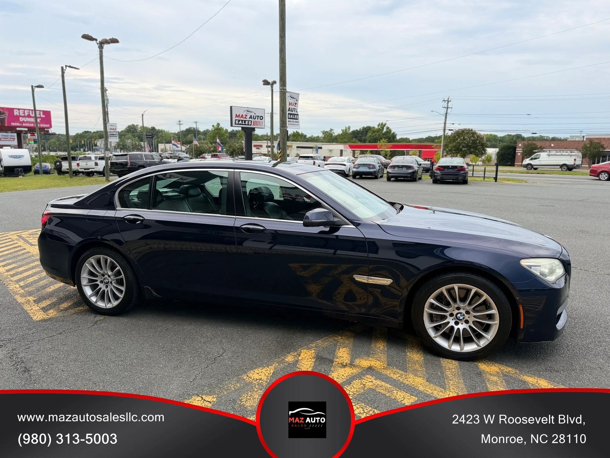 Used 2015 BMW 750Li xDrive AWD/4WD image 3