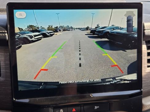 Used 2023 Ford Expedition Limited image 32