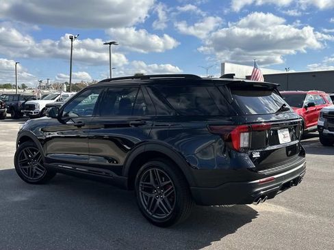 New 2026 Ford Explorer ST w/ Sun And Sound Package image 11