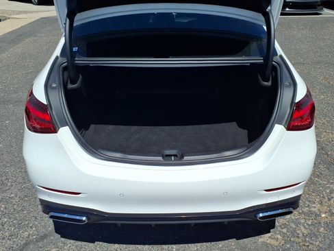 Used 2022 Mercedes-Benz C 300 Sedan image 18