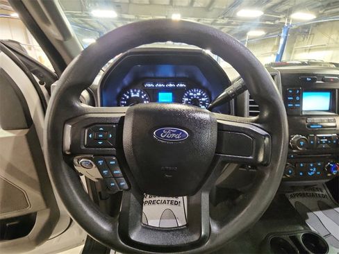 Used 2017 Ford F250 XL w/ Power Equipment Group image 15
