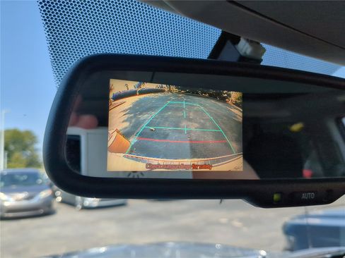 Used 2013 Toyota 4Runner SR5 image 18