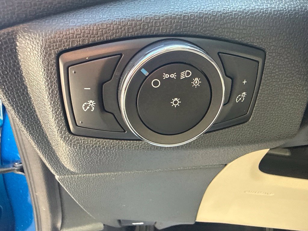 Used 2020 Ford EcoSport S AWD/4WD image 22