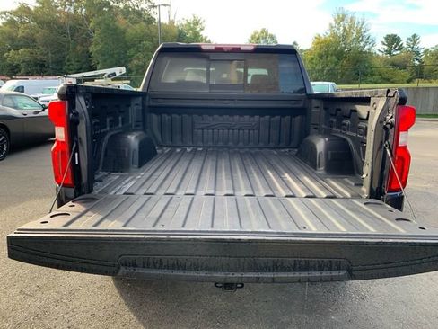 Certified 2022 Chevrolet Silverado 1500 ZR2 w/ Technology Package image 14