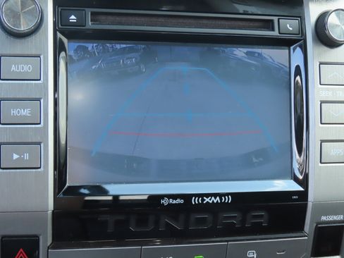 Used 2014 Toyota Tundra SR5 w/ SR5 Upgrade Package RWD image 30