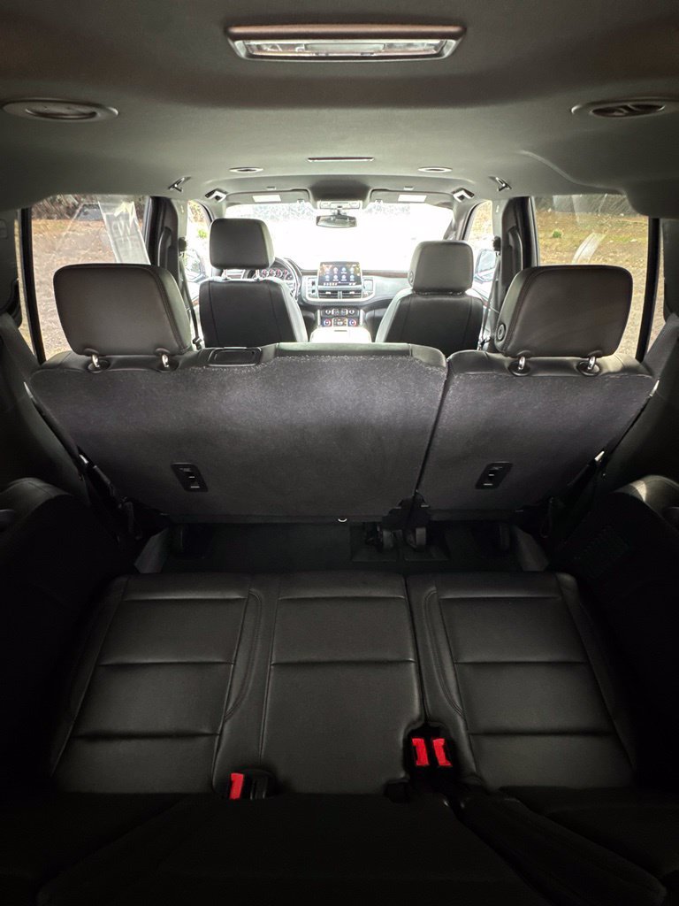 Used 2021 Chevrolet Suburban LT AWD/4WD image 14