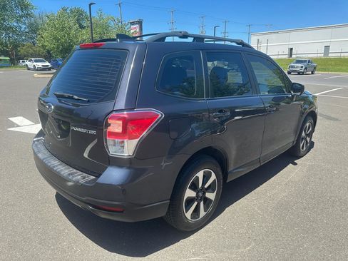 Used 2018 Subaru Forester 2.5i w/ Alloy Wheel Package AWD/4WD image 5