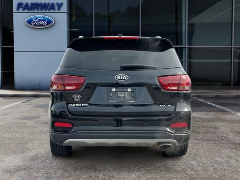 Used 2019 Kia Sorento EX image 5
