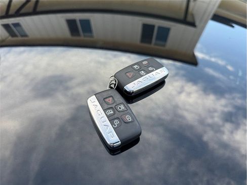 Used 2021 Jaguar F-TYPE R AWD/4WD image 49