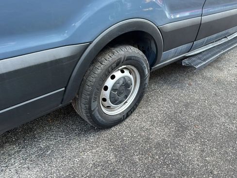 Used 2019 Ford Transit 250 148 High Roof Extended image 26