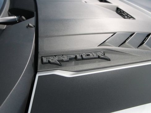 Used 2024 Ford Bronco Raptor AWD/4WD image 34