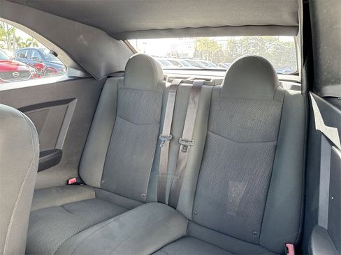 Used 2011 Chrysler 200 Touring image 37