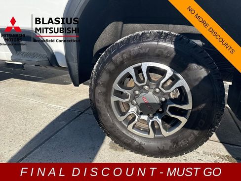 Used 2022 GMC Sierra 3500 AT4 w/ Gooseneck/5TH Wheel Package image 57