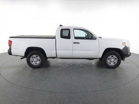 Certified 2022 Toyota Tacoma SR AWD/4WD image 37