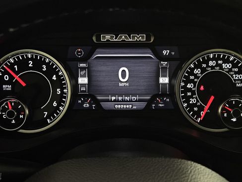 Used 2022 RAM 1500 Laramie w/ Laramie Southwest Edition AWD/4WD image 14