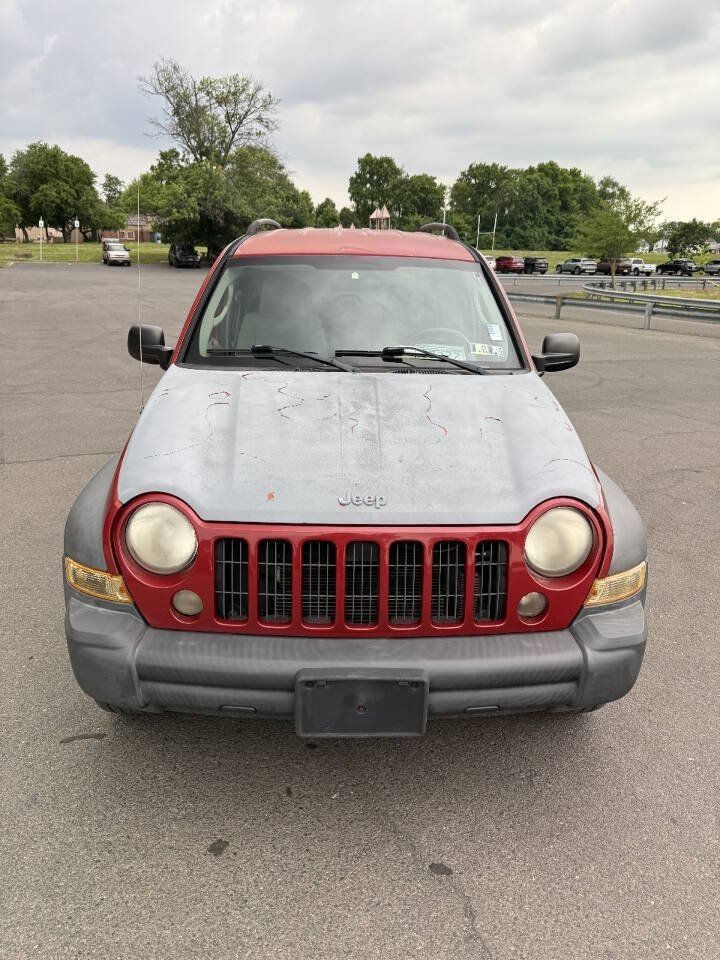 Used 2007 Jeep Liberty Sport AWD/4WD image 10