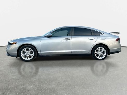 Certified 2023 Honda Accord LX image 4