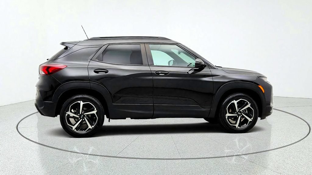 Used 2022 Chevrolet TrailBlazer RS AWD/4WD image 4