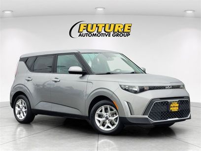 Used 2023 Kia Soul LX w/ Option Group 015