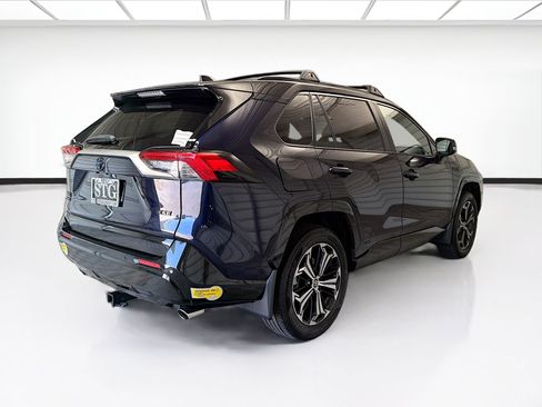 Used 2021 Toyota RAV4 XSE w/ Premium Package AWD/4WD image 4