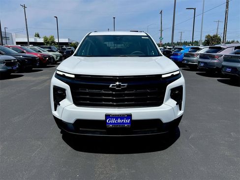 New 2025 Chevrolet Traverse LT w/ Midnight/Sport Edition image 25