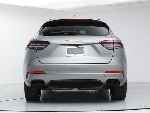 Certified 2022 Maserati Levante GT AWD/4WD image 4