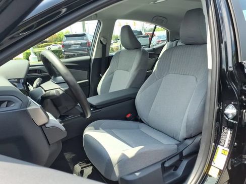 Used 2026 Toyota Camry LE FWD image 4