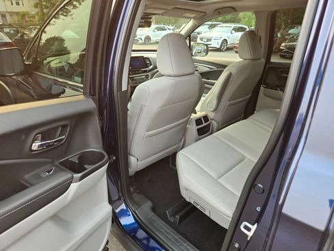Used 2023 Honda Ridgeline RTL image 17