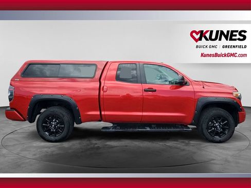 Used 2019 Toyota Tundra SR5 w/ SX Package AWD/4WD image 12