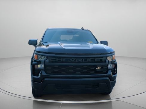Used 2024 Chevrolet Silverado 1500 Custom RWD image 4