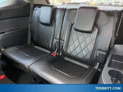 Used 2024 Volkswagen Atlas SEL Premium R-Line image 17