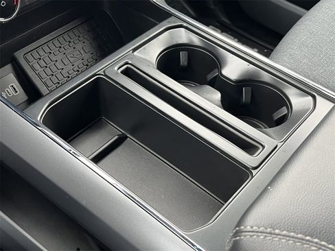 Used 2025 Ford F150 XLT w/ Equipment Group 302A MID image 31