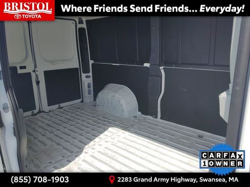 Used 2025 RAM ProMaster 2500 w/ Convenience Group FWD image 24