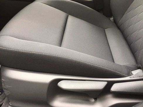 Used 2023 Toyota Corolla LE FWD image 13