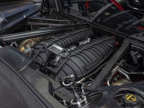 Used 2024 Chevrolet Corvette Z06 image 18