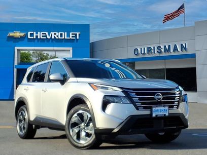 Used 2024 Nissan Rogue SV