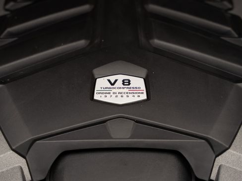 Used 2021 Lamborghini Urus AWD/4WD image 78