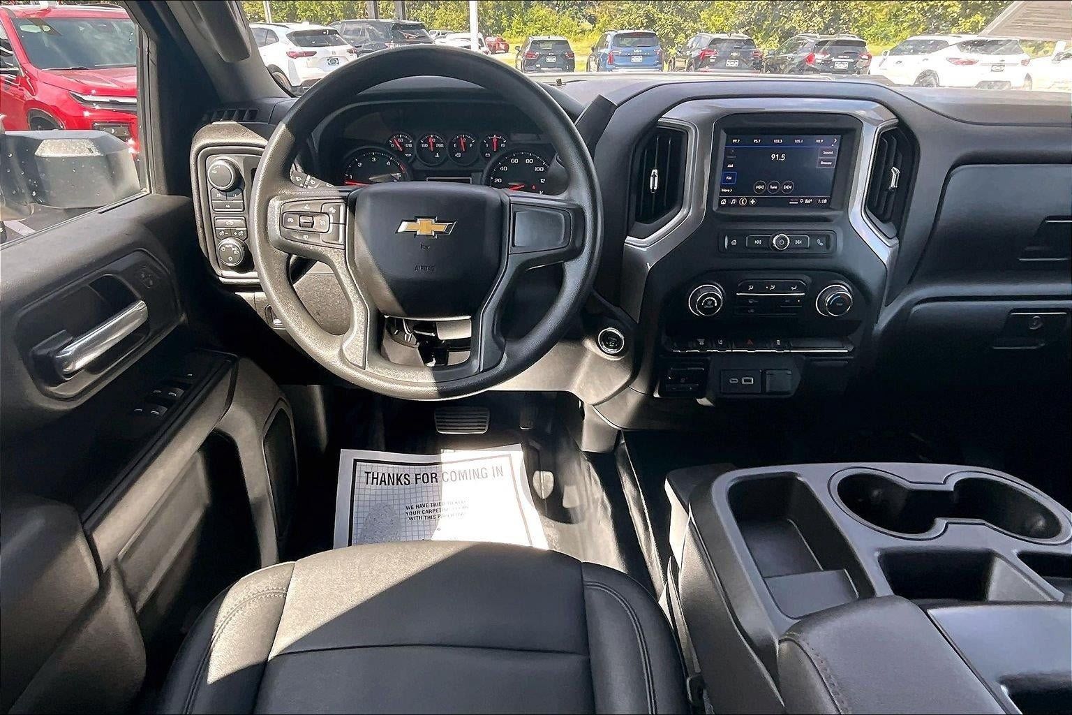 Used 2026 Chevrolet Silverado 3500 W/T AWD/4WD image 5
