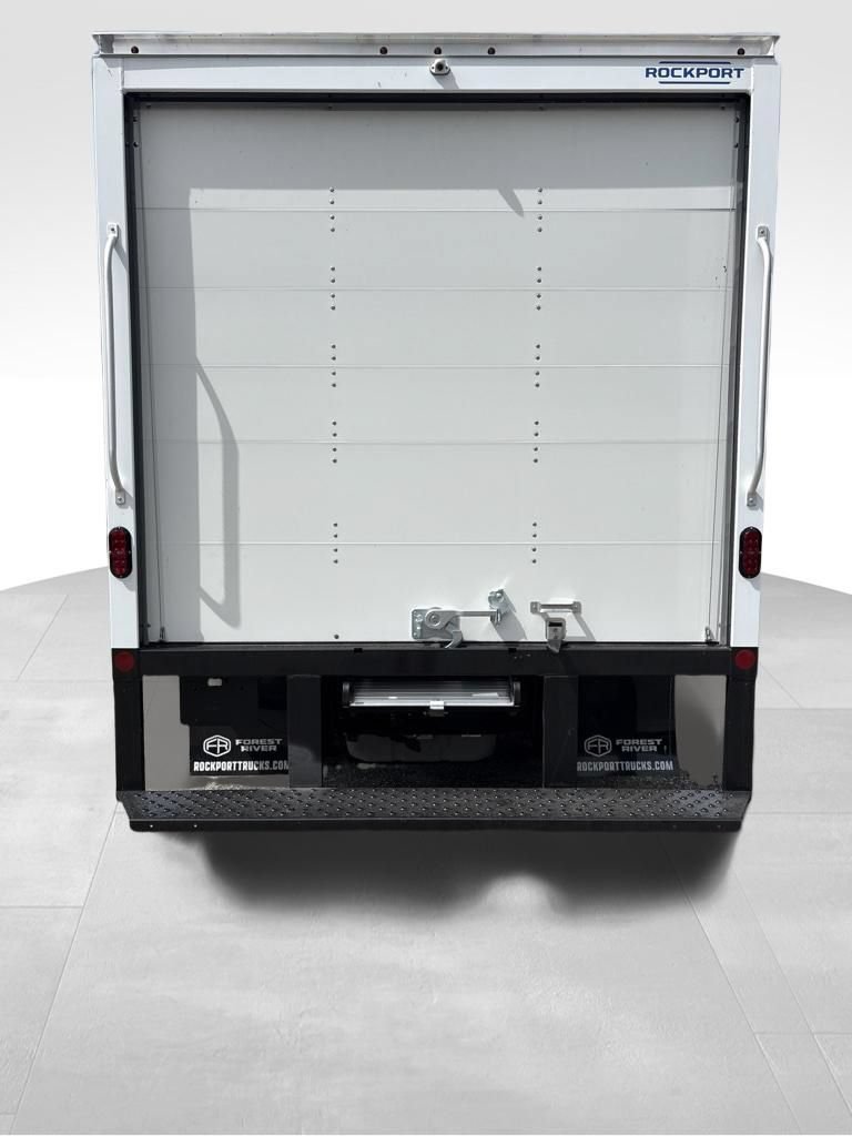 New 2027 Ford E-450 and Econoline 450 Super Duty w/ Power Equipment Group RWD image 5