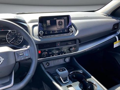 New 2026 Nissan Rogue SV image 6