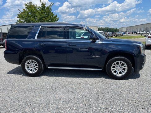 Used 2020 GMC Yukon SLT w/ Open Road Package AWD/4WD image 5