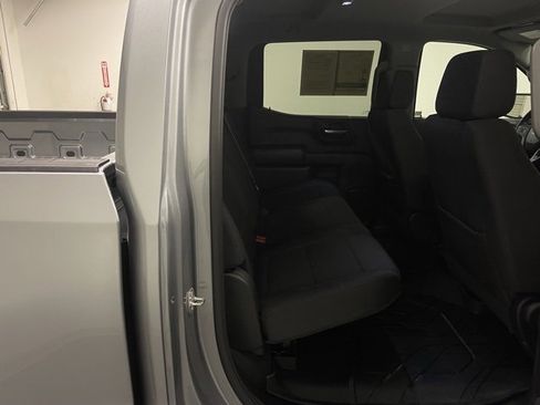 Used 2024 Chevrolet Silverado 1500 Custom w/ Turbomax Blackout Package image 5