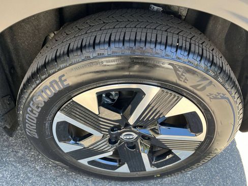 Used 2026 Nissan Kicks SV w/ Cold Weather Package AWD/4WD image 29