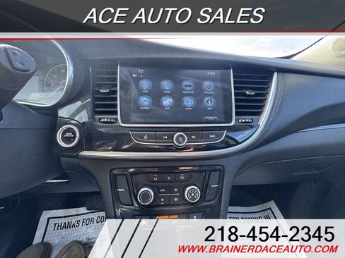 Used 2021 Buick Encore Preferred image 14